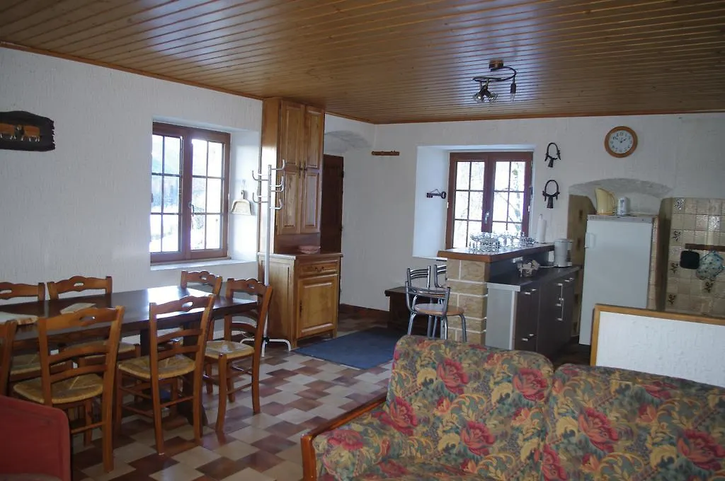 Holiday home Gite Des Clarines Saint-Andeol