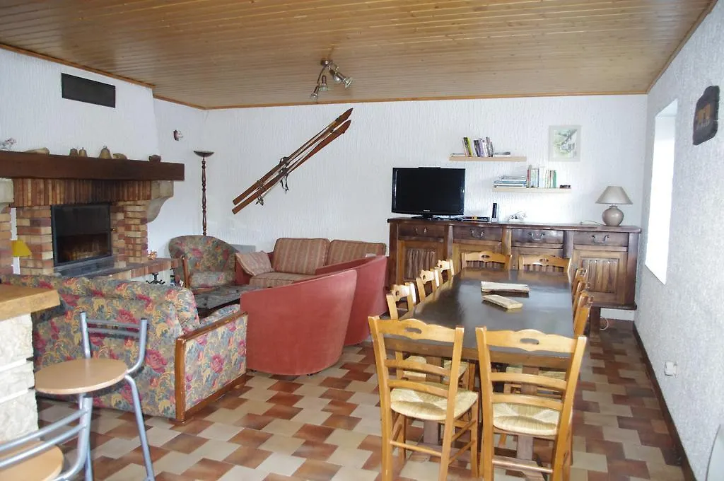 Holiday home Gite Des Clarines Saint-Andeol